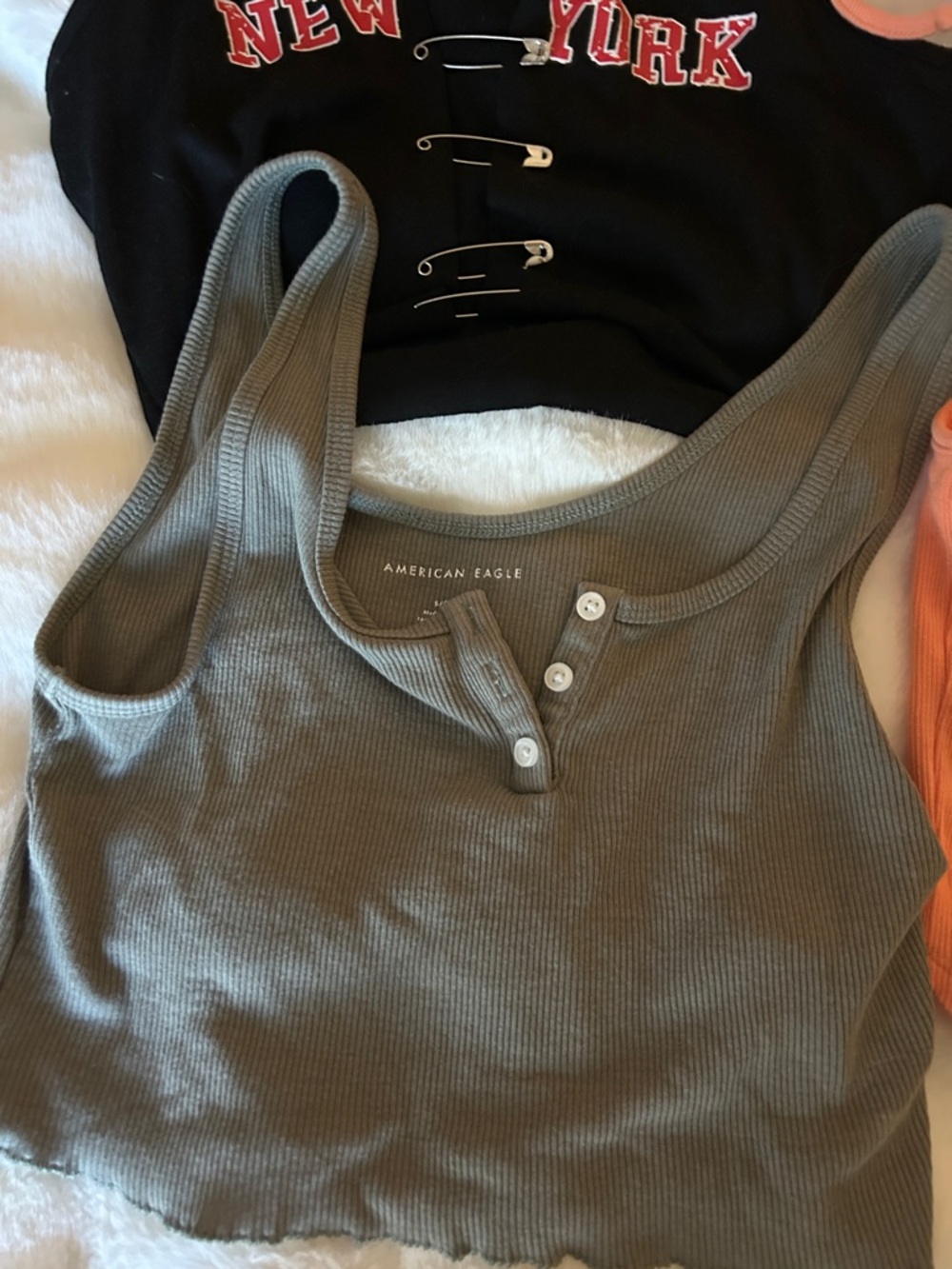 Crop Top Bundle - Picture 3 of 7